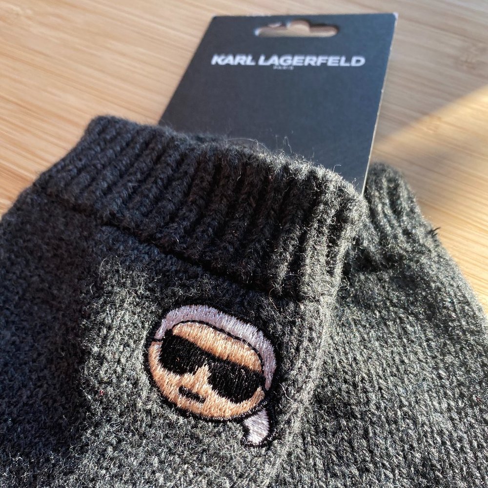 Karl Lagerfeld black knit gloves, NWT